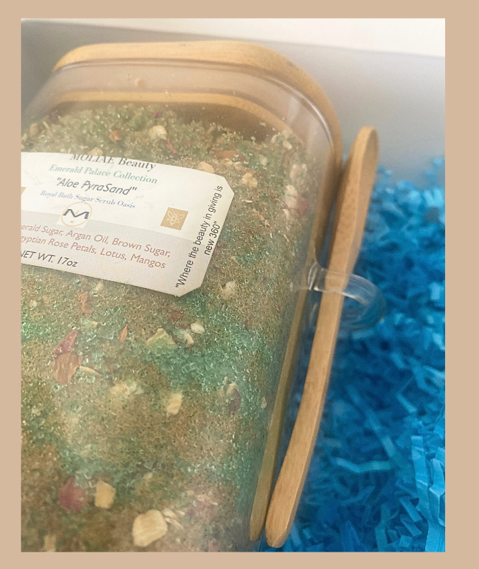 Gift Box MOLIAE — King In Me Skincare Collection